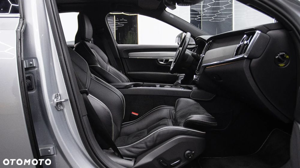 Volvo S90 B4 B R-Design - 15
