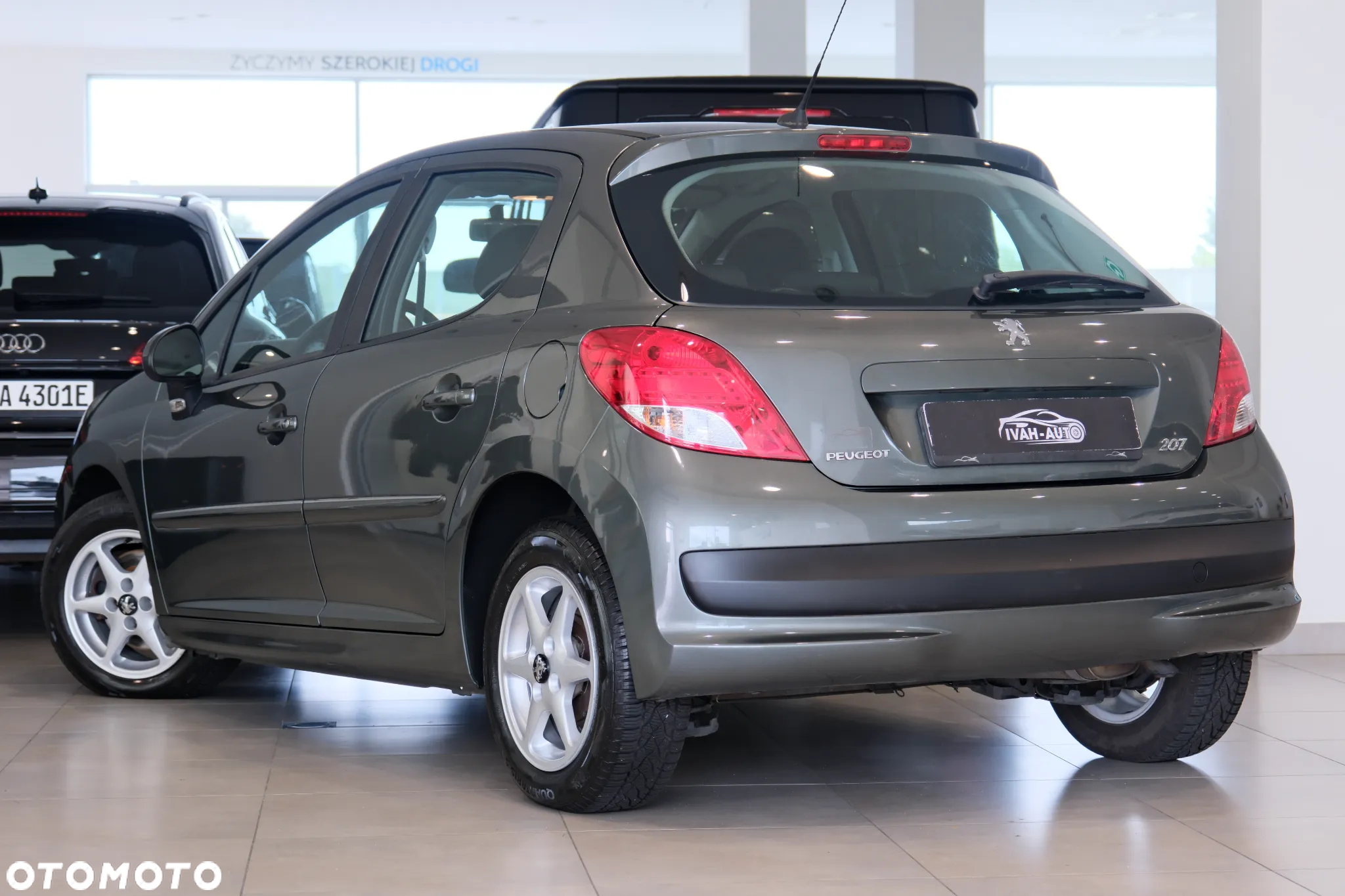 Peugeot 207 1.4 Trendy - 13