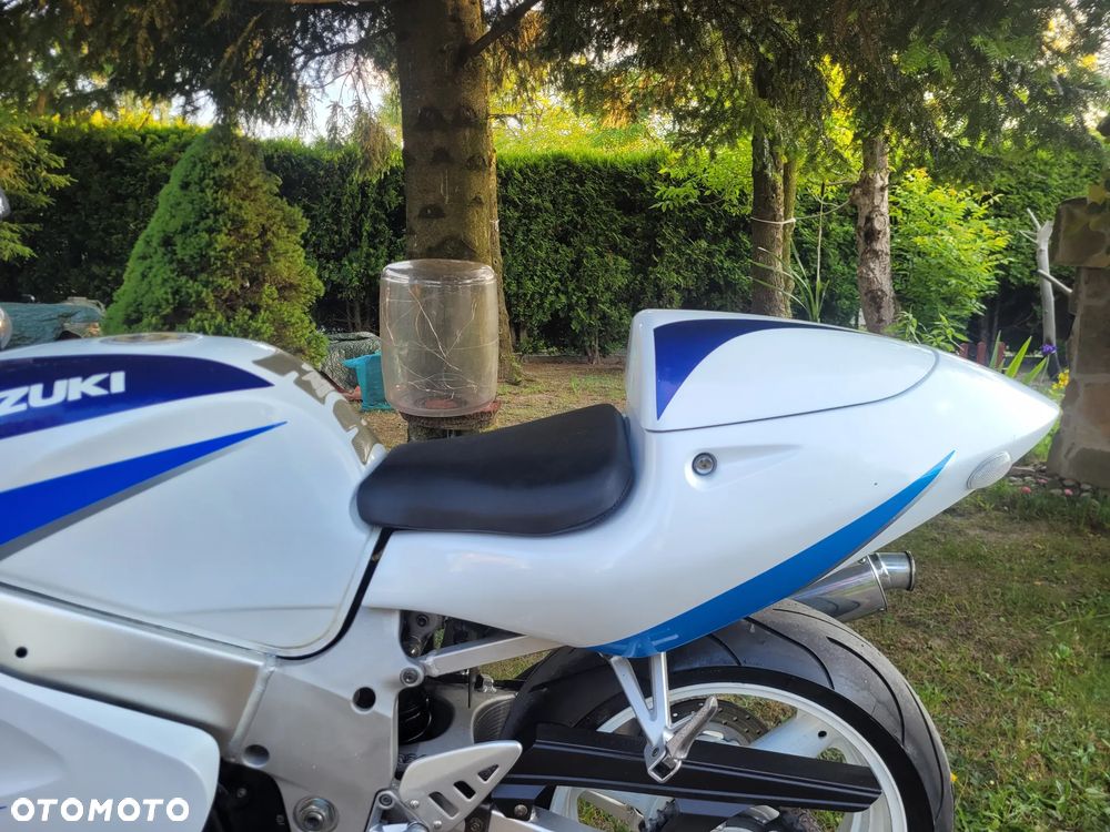 Suzuki GSX-R - 20