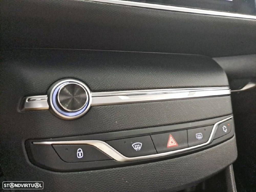 Peugeot 308 1.5 BlueHDi Style - 21