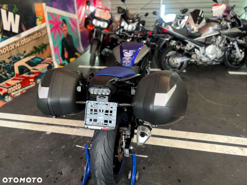 Honda NC - 33