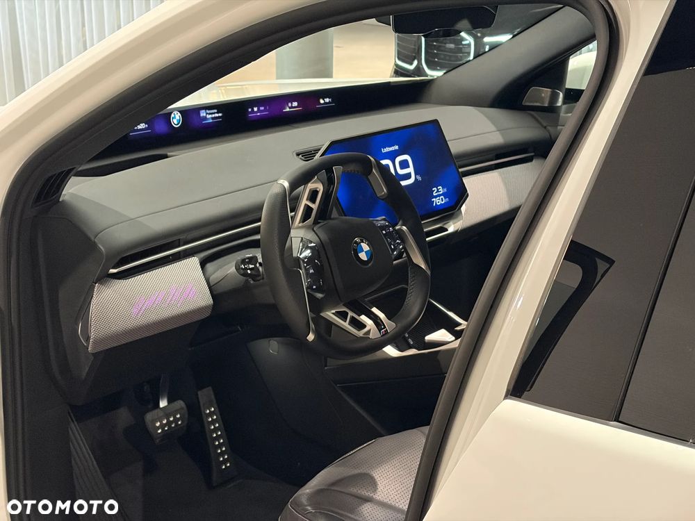 BMW iX3 50 xDrive 113.4kWh - 23