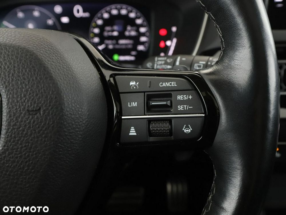 Honda Civic 2.0 i-MMD Advance CVT - 32