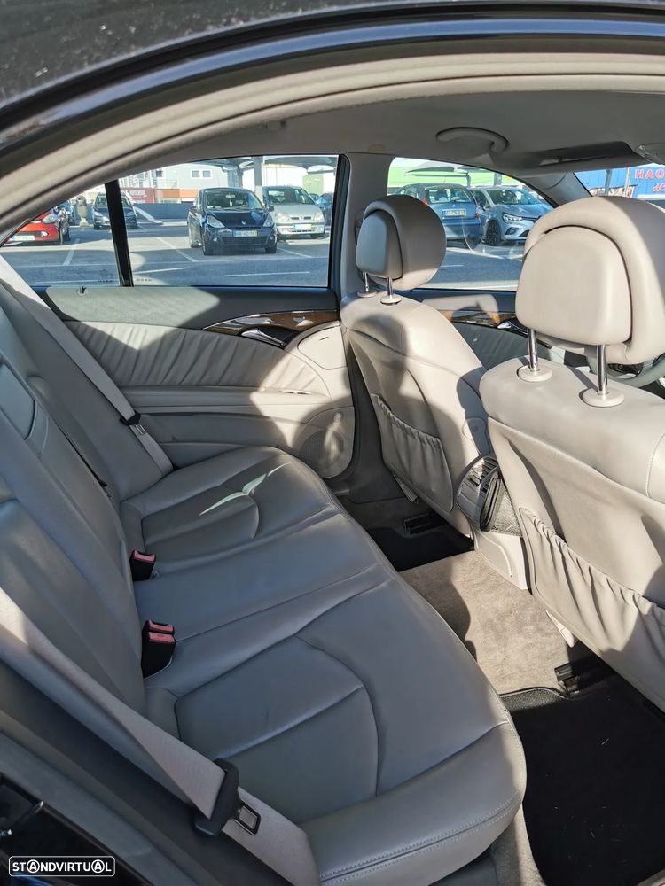 Mercedes-Benz E 220 CDi Avantgarde Aut. - 14