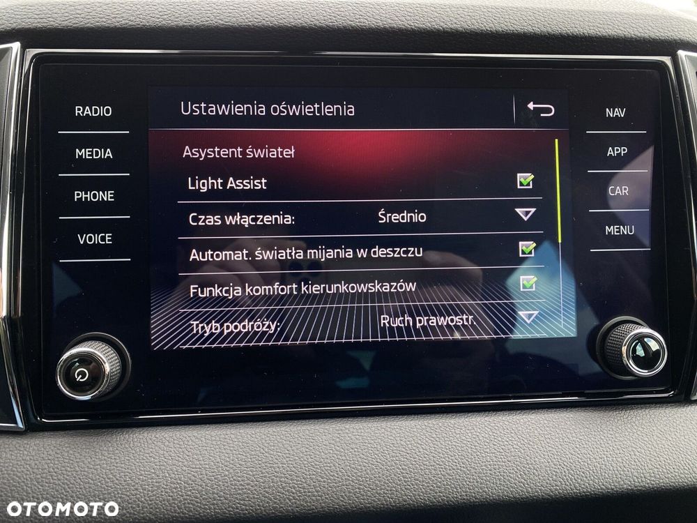 Skoda Karoq 1.5 TSI ACT Style - 28