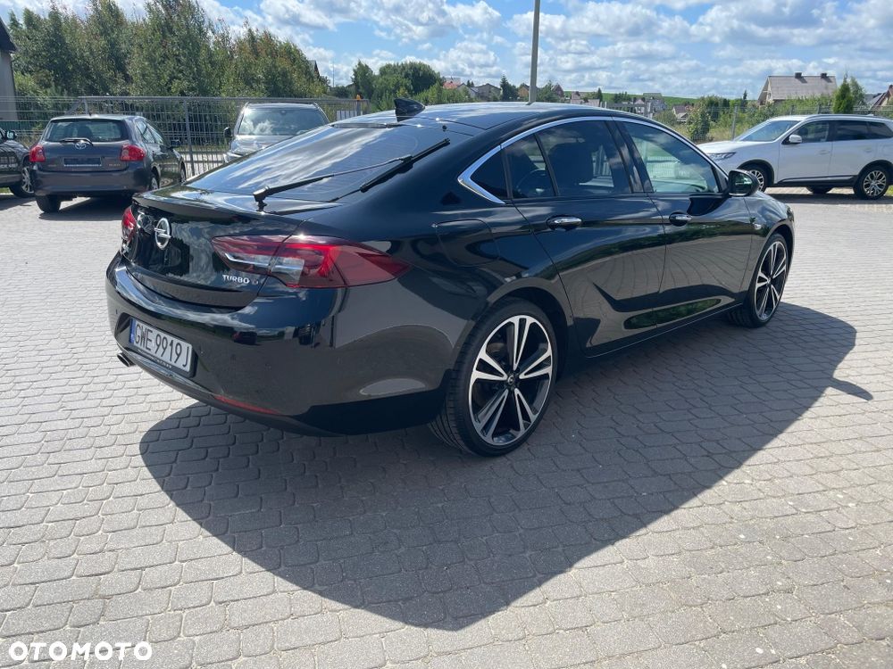 Opel Insignia - 4