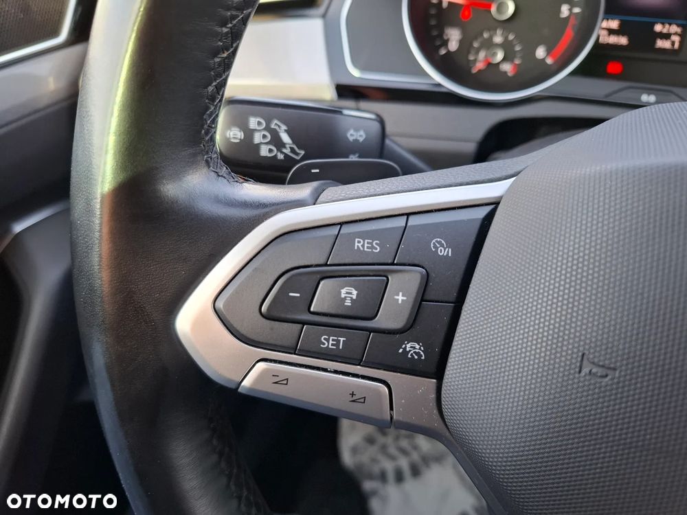 Volkswagen Passat ver-2-0-tdi-scr-dsg-business - 16