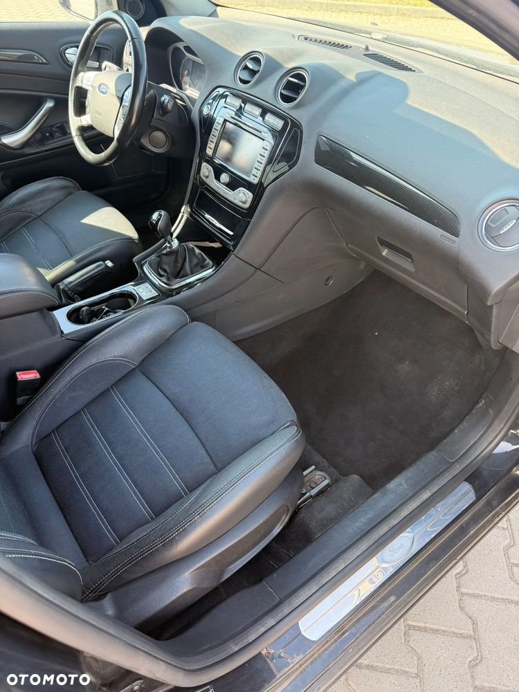 Ford Mondeo 2.0 TDCi Titanium - 9