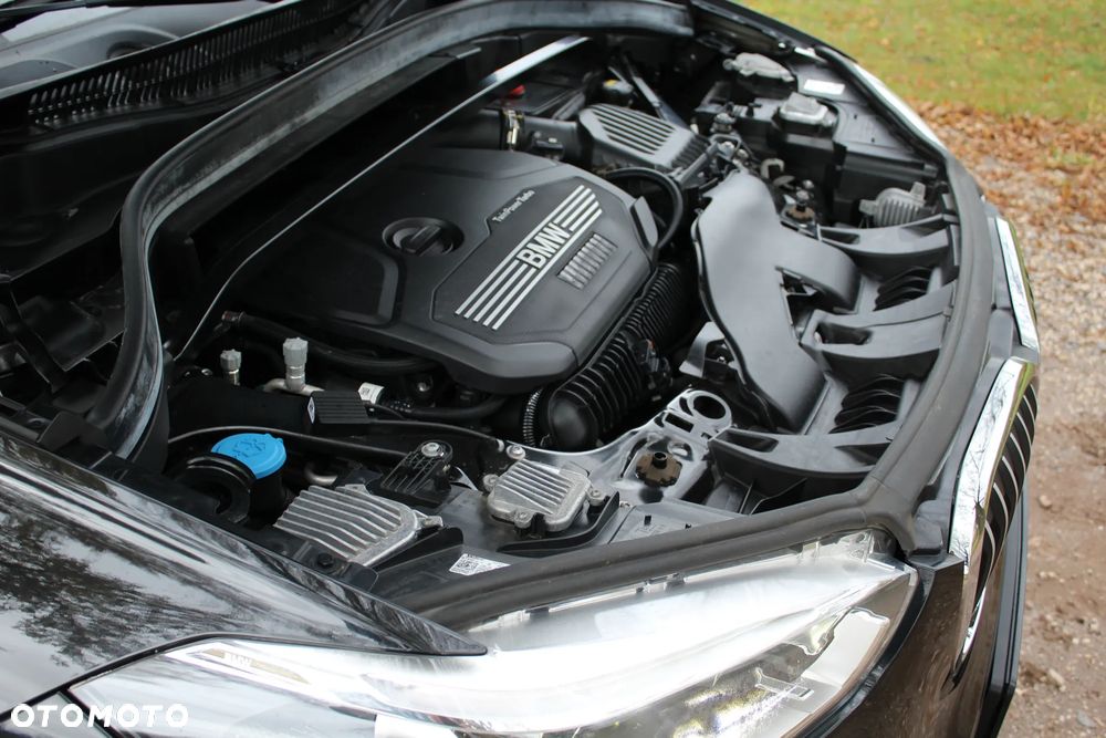 BMW X1 sDrive20i xLine sport - 40