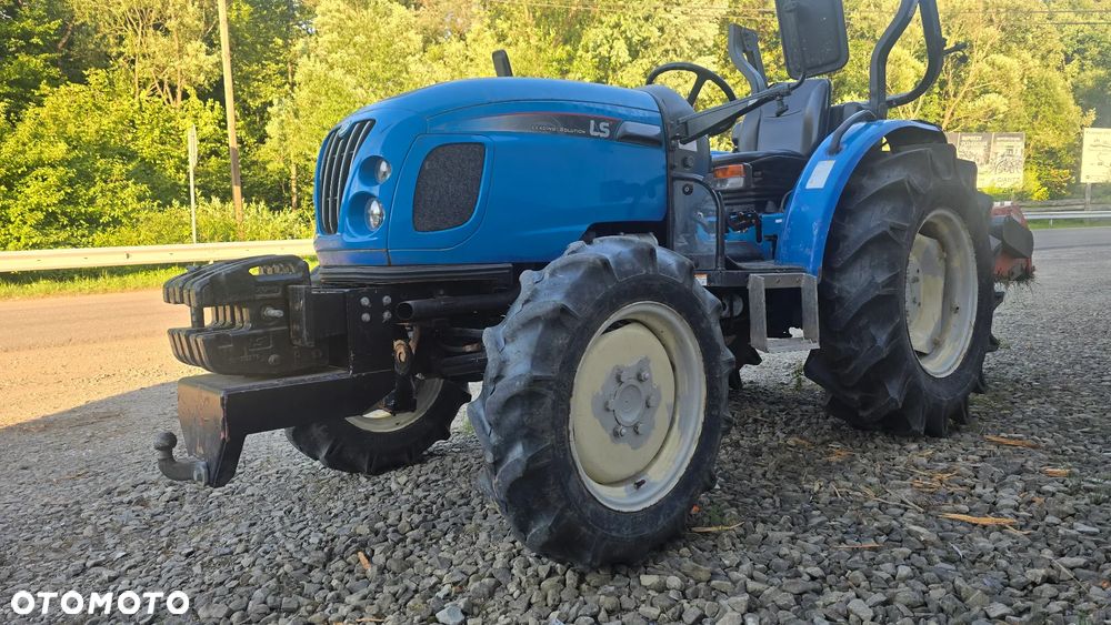 LS Traktor 48km Mtron - 3