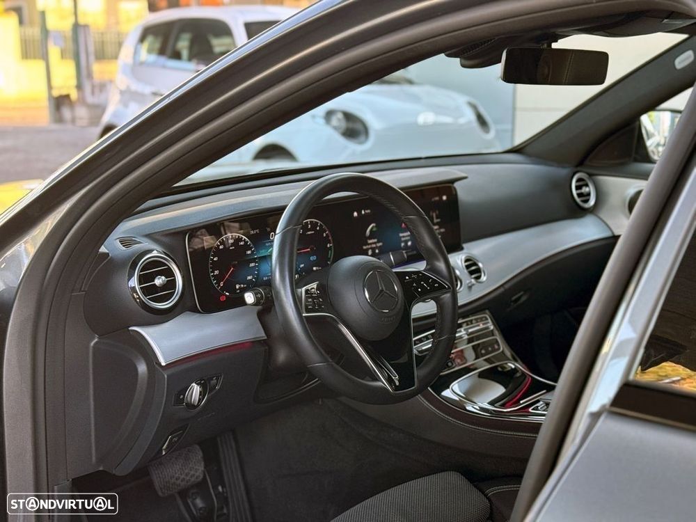 Mercedes-Benz E 300 de AMG Line - 24