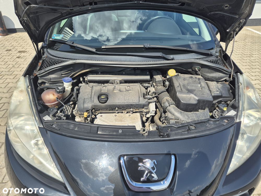 Peugeot 207 1.6 Premium - 14