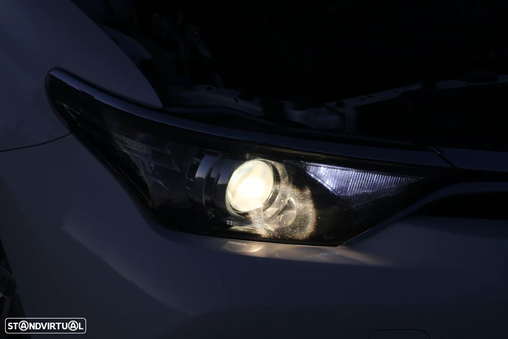 Toyota Auris 1.4 D-4D Comfort - 53