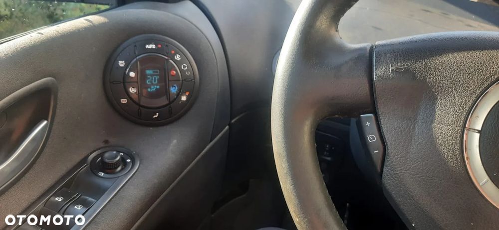 Renault Espace 2.0 dCi Expression - 5