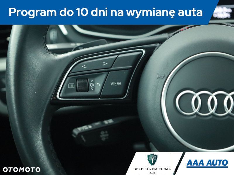 Audi A4 Limousine - 20