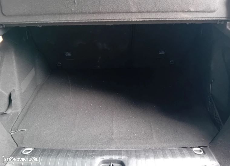 Peugeot 2008 1.2 PureTech Active - 5