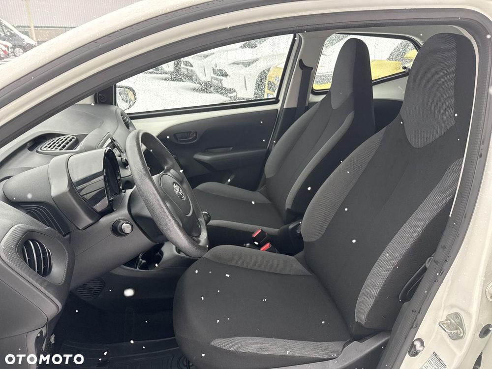 Toyota Aygo - 13