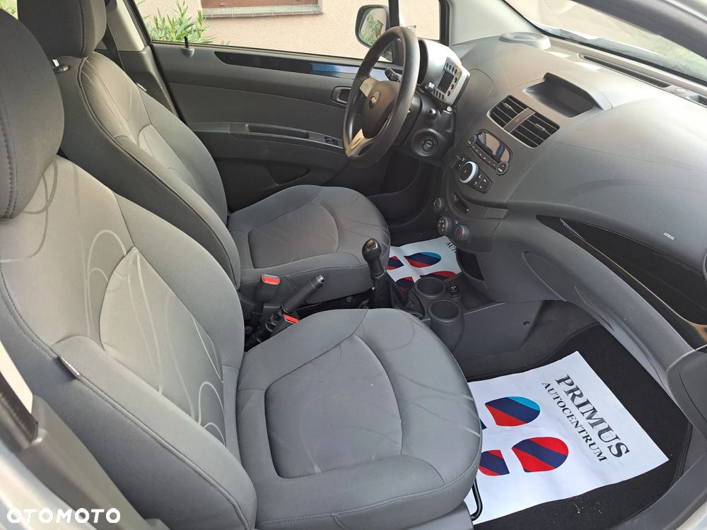 Chevrolet Spark - 14