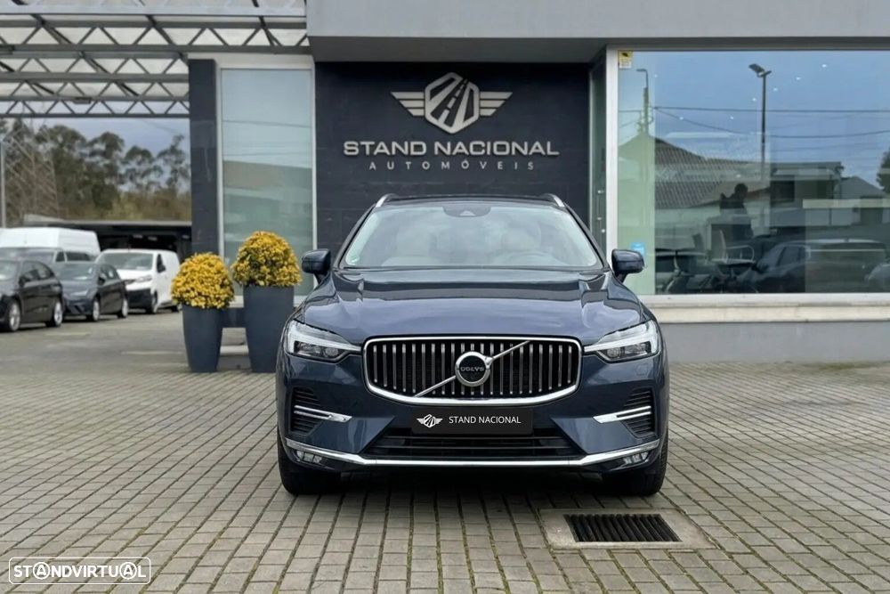 Volvo XC 60 2.0 T6 PHEV Core AWD — fotografia 2