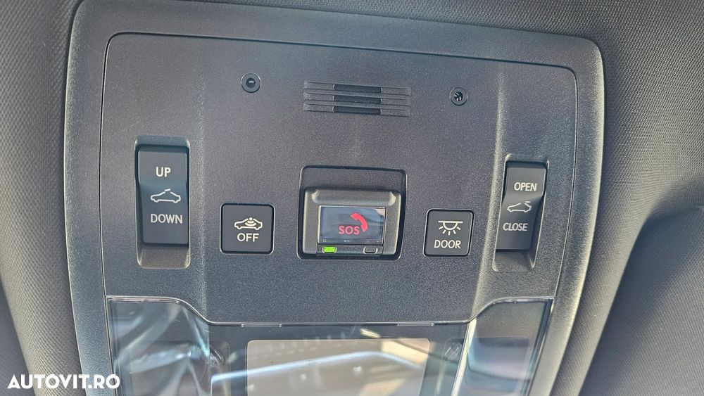 Lexus UX 250h 2.0L HEV 20H- (178 HP) 4X4 CVT F Sport - 12