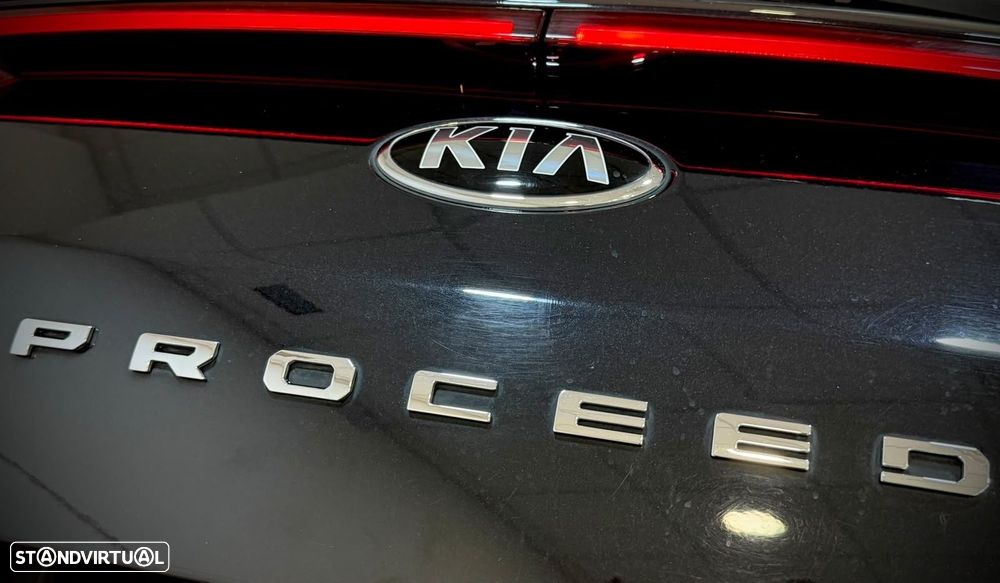 Kia ProCeed 1.6 CRDi GT Line - 16