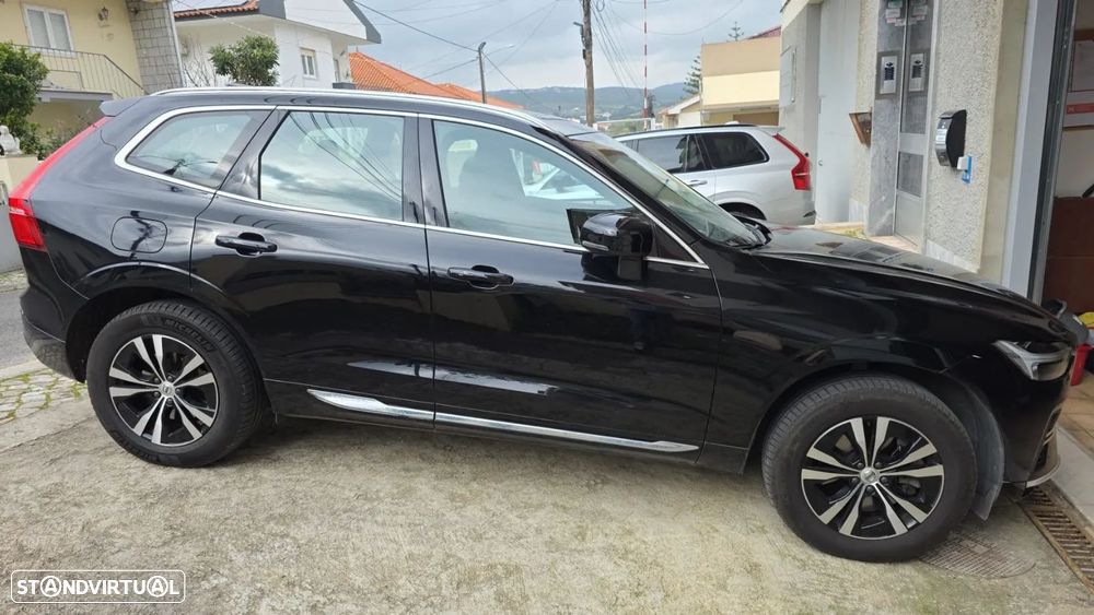 Volvo XC 60 2.0 T6 PHEV Inscription Expression AWD - 2