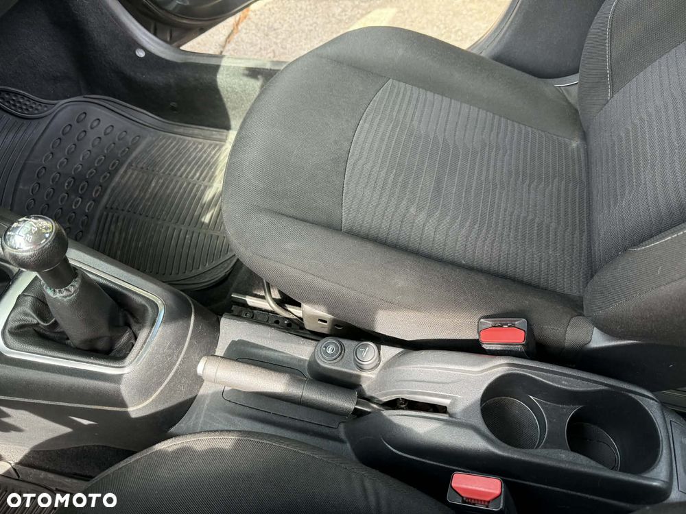 Peugeot 301 1.6 VTi Active - 28