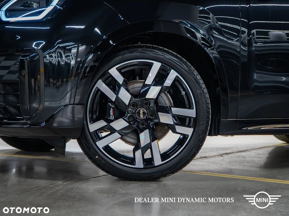 MINI Countryman S ALL4 John Cooper Works Trim - 9