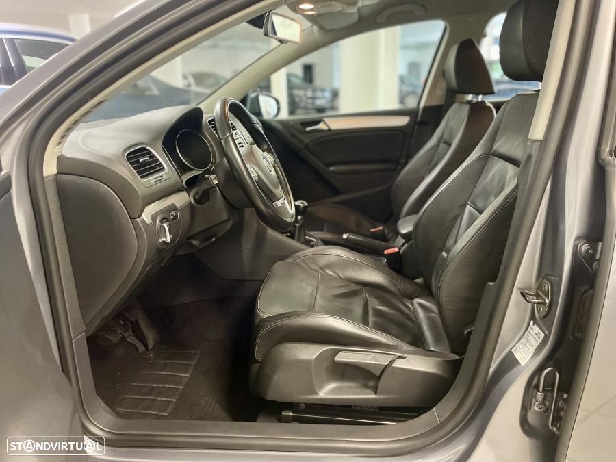 VW Golf 1.6 TDi Highline - 5