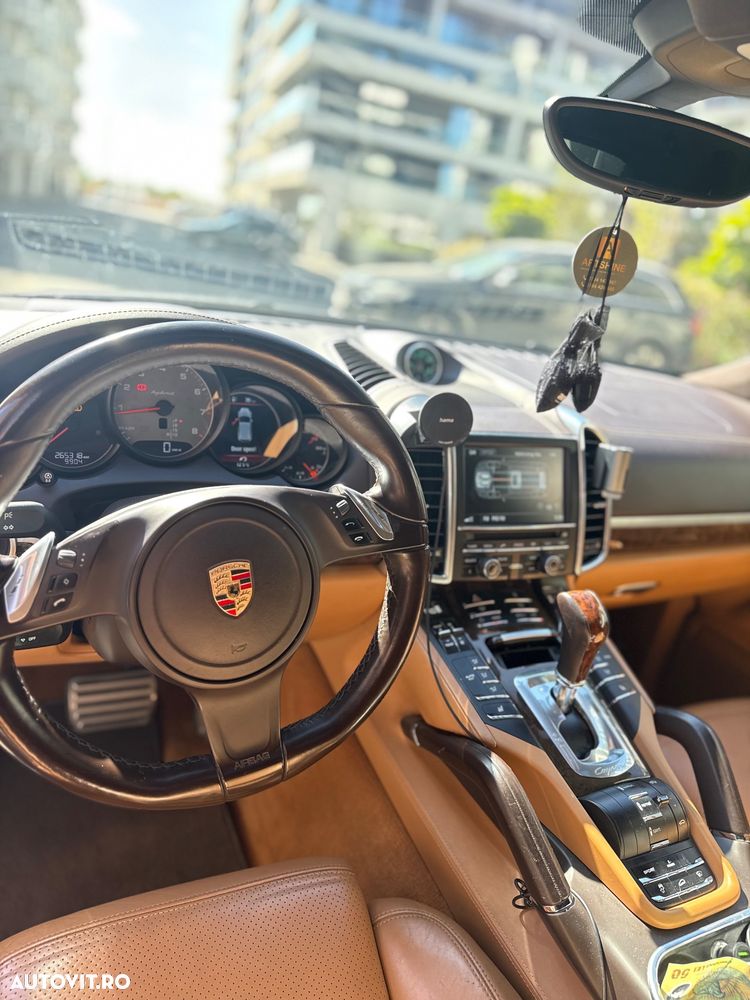 Porsche Cayenne V6 3.0L Aut. - 12