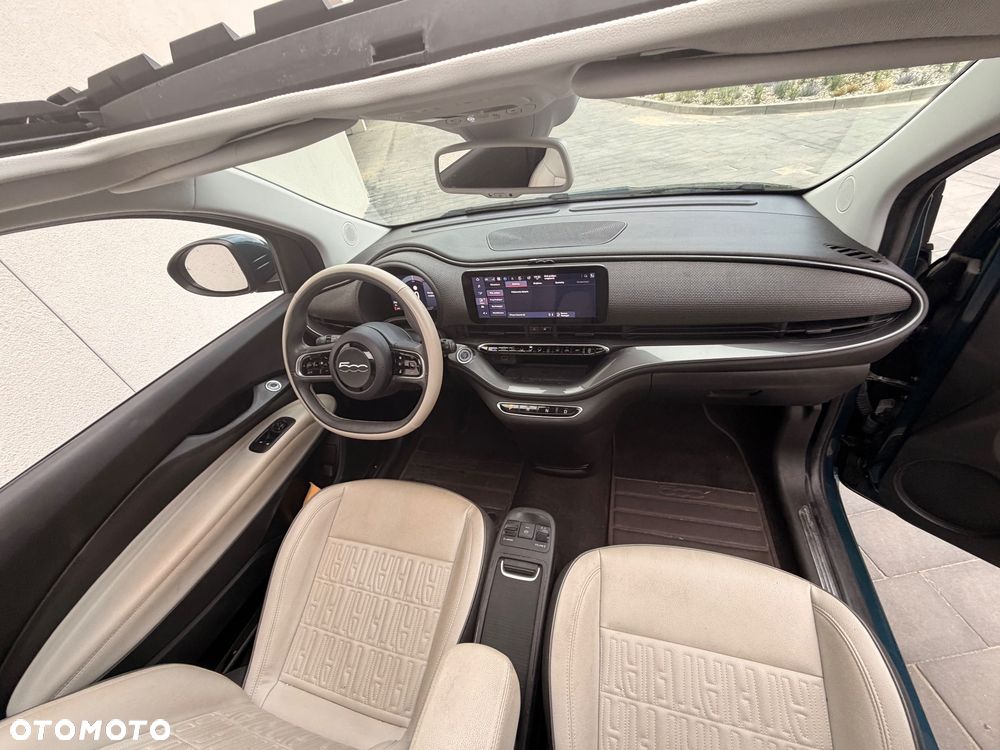 Fiat 500e 42 kWh La Prima - 14