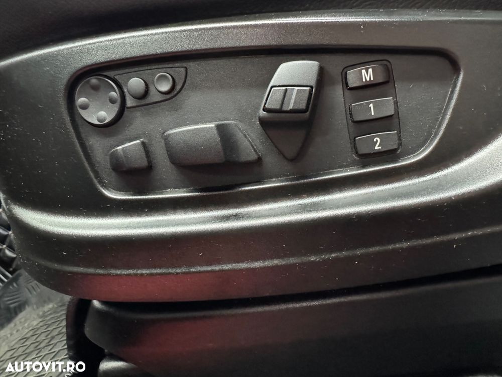 BMW X6 xDrive40d - 18