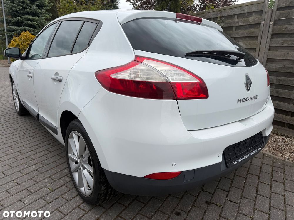 Renault Megane 1.6 16V 110 Night and Day - 5