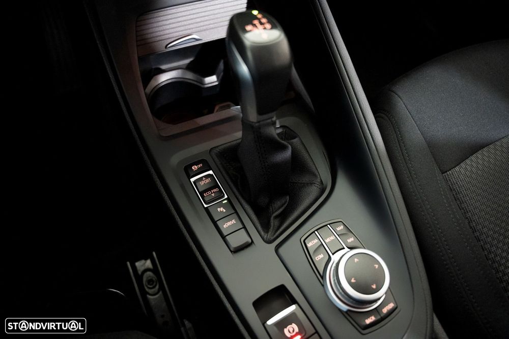 BMW X1 25 e xDrive Corporate Edition - 7