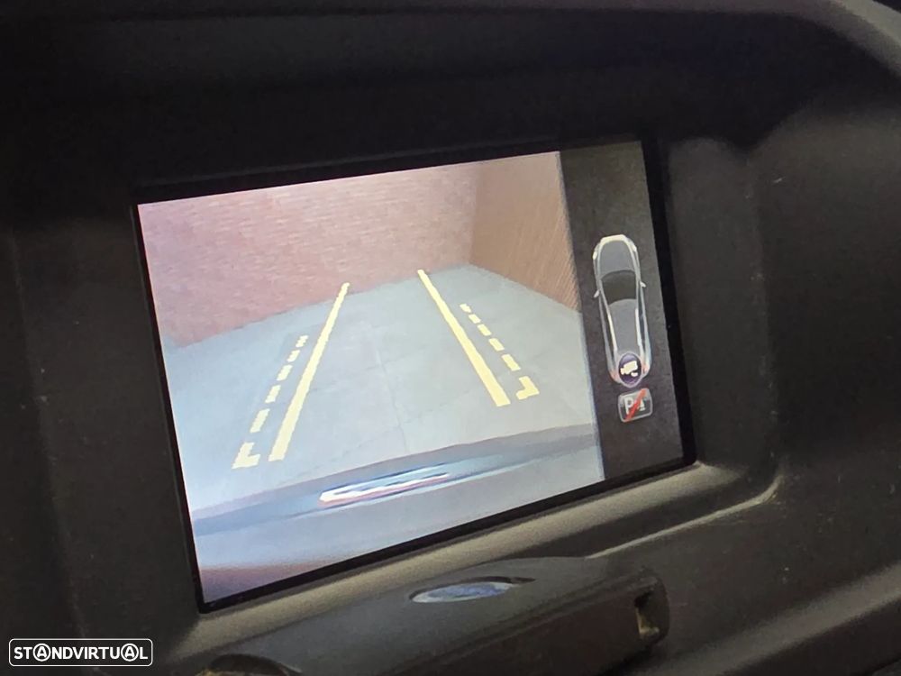 Volvo V40 D2 Summum - 18