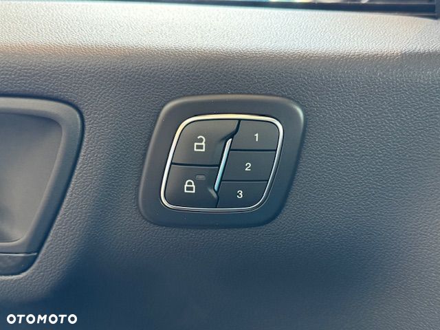 Ford Kuga 2.5 FHEV FWD ST-Line X - 15
