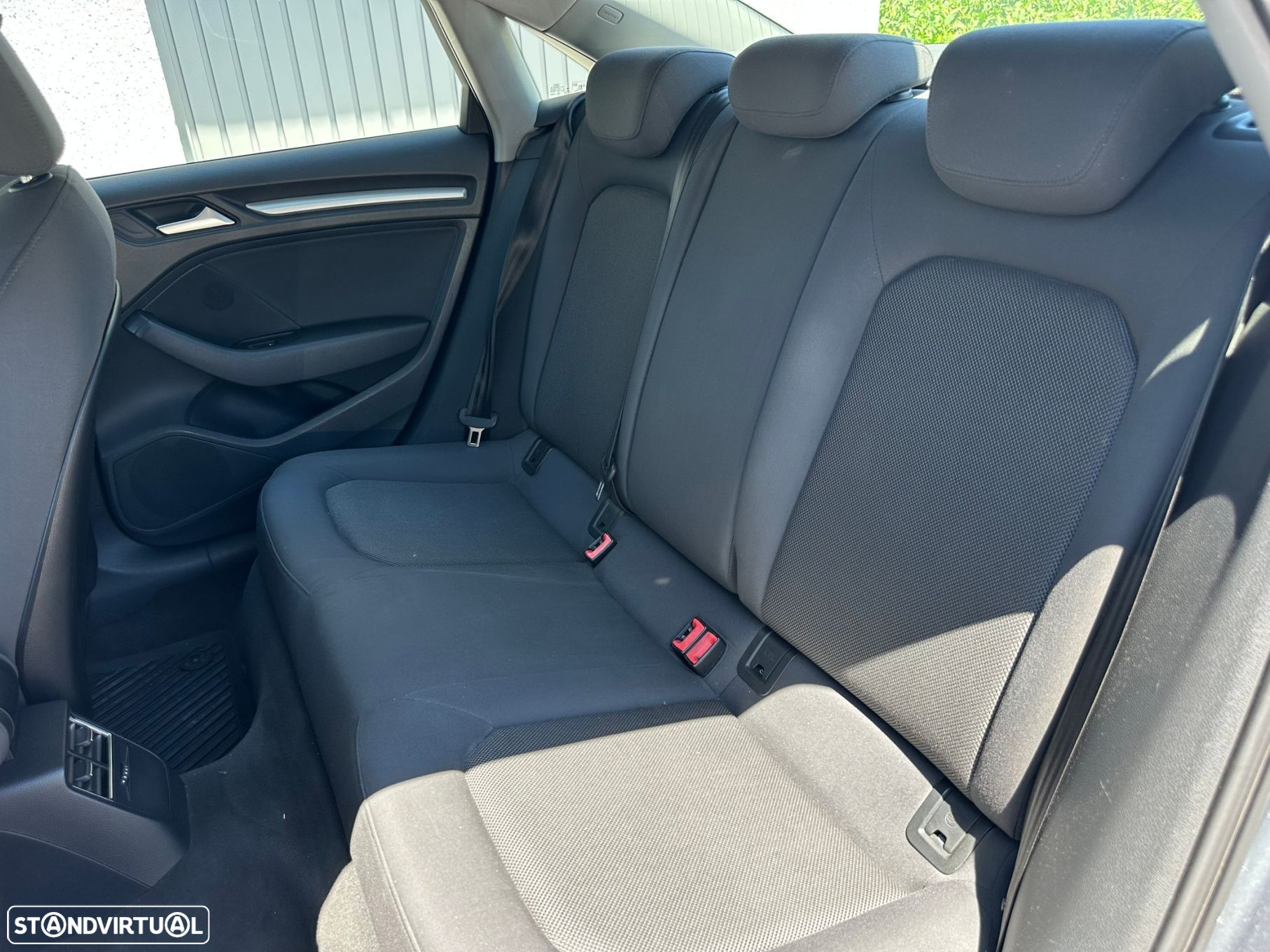 Audi A3 Limousine 1.6 TDI S-line - 18