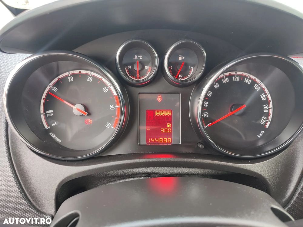 Opel Meriva - 8