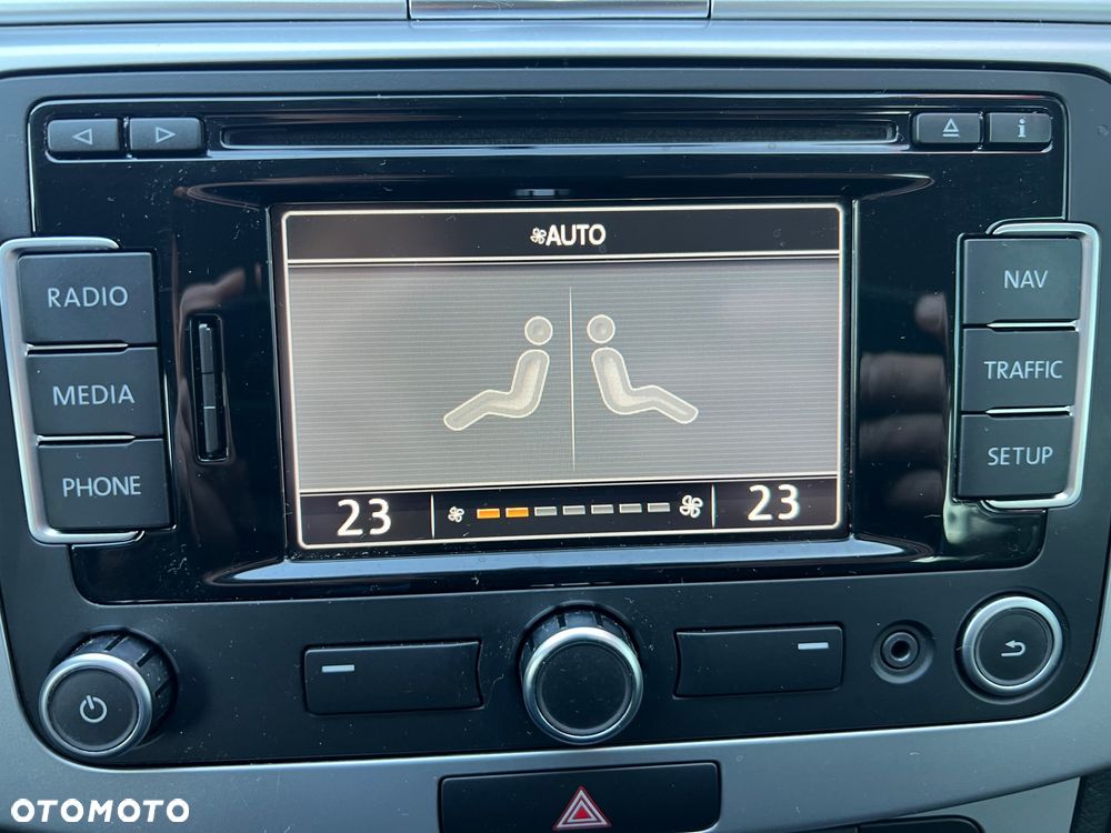 Volkswagen Passat Variant 1.4 TSI Comfortline BlueMotion Technology - 25