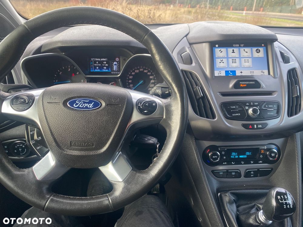 Ford Transit Connect - 9