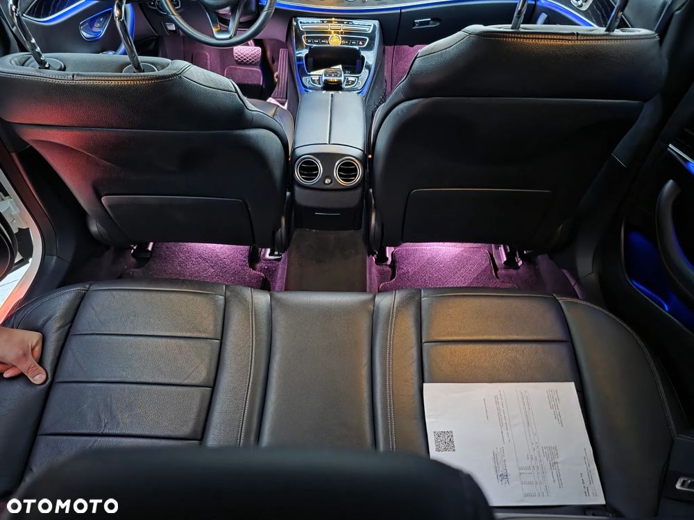 Mercedes-Benz Klasa E 350 d 9G-TRONIC - 9