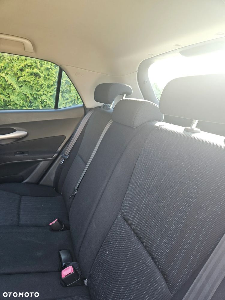 Toyota Auris 1.4 D-4D Luna - 9
