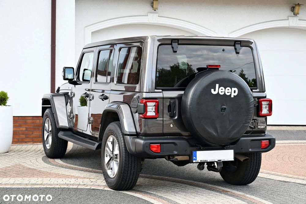 Jeep Wrangler Unlimited GME 2.0 Turbo Sahara - 17