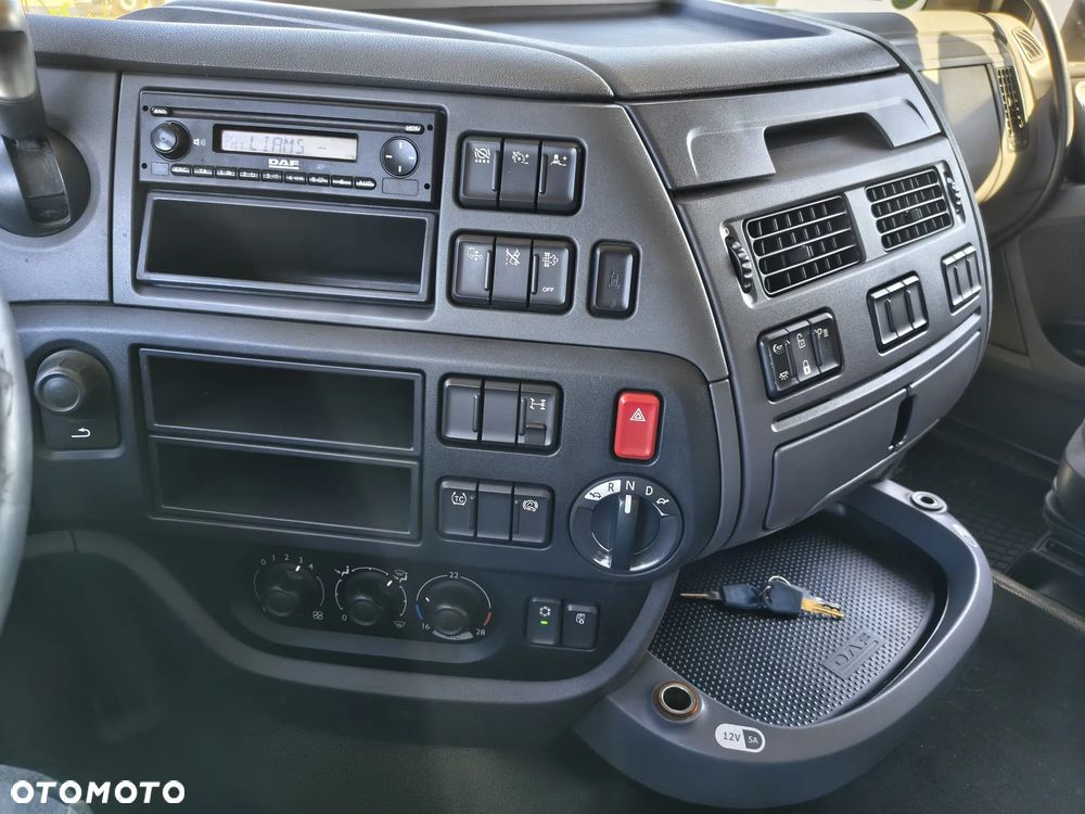 DAF XF 106 - 13