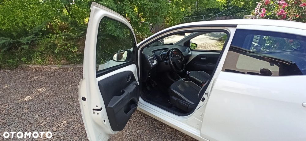 Toyota Aygo 1.0 VVT-i Black Edition - 11