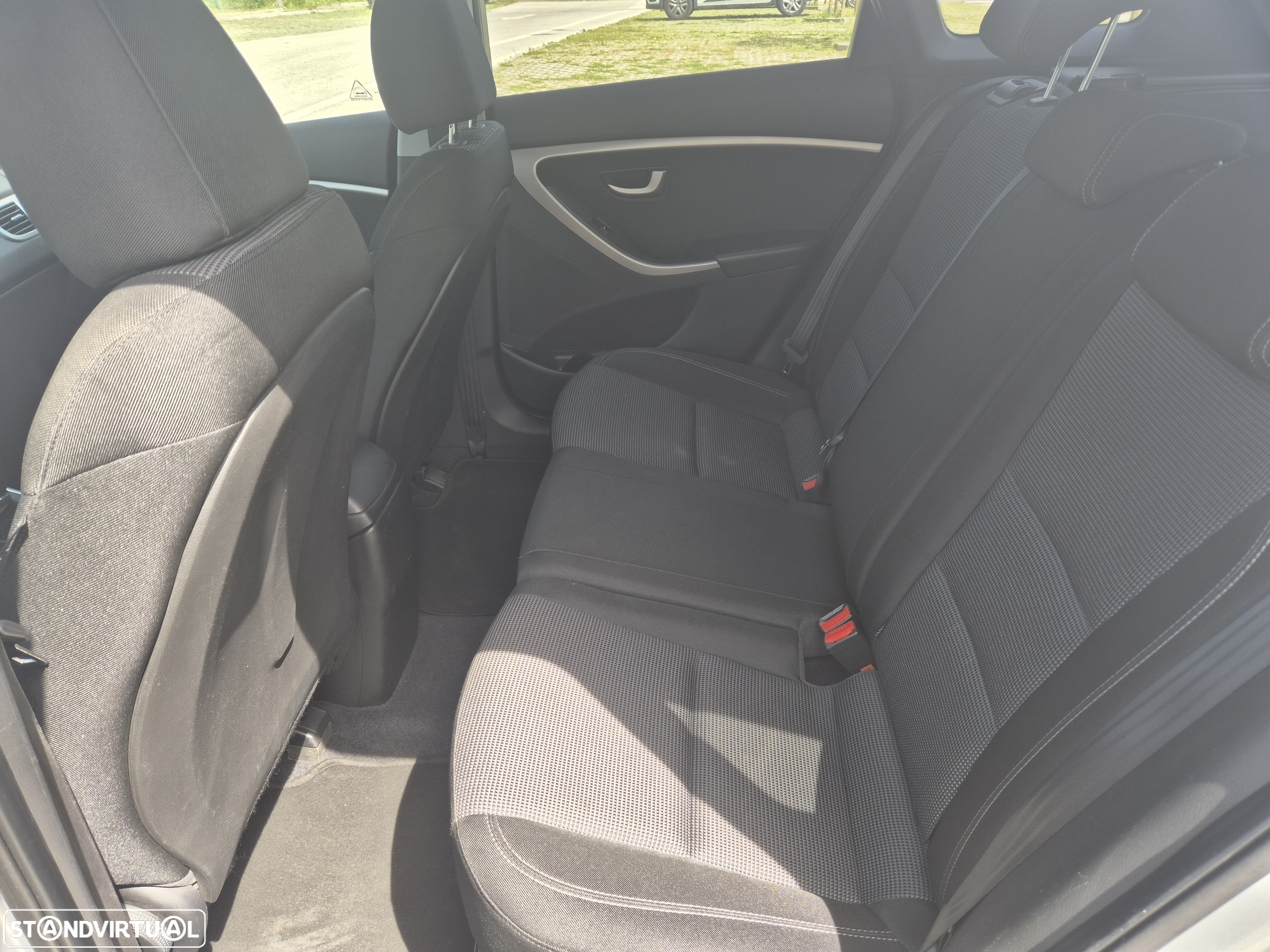 Hyundai i30 CW - 8