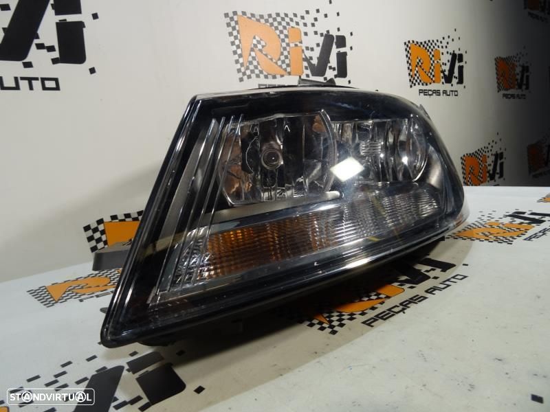 Ótica / Farol Esquerdo Audi A3 (8P1)  1Lj00964803 / 1Lj 009 648 03 - 2