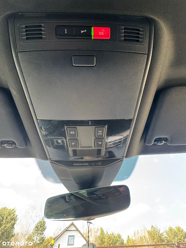 Volkswagen Passat - 9