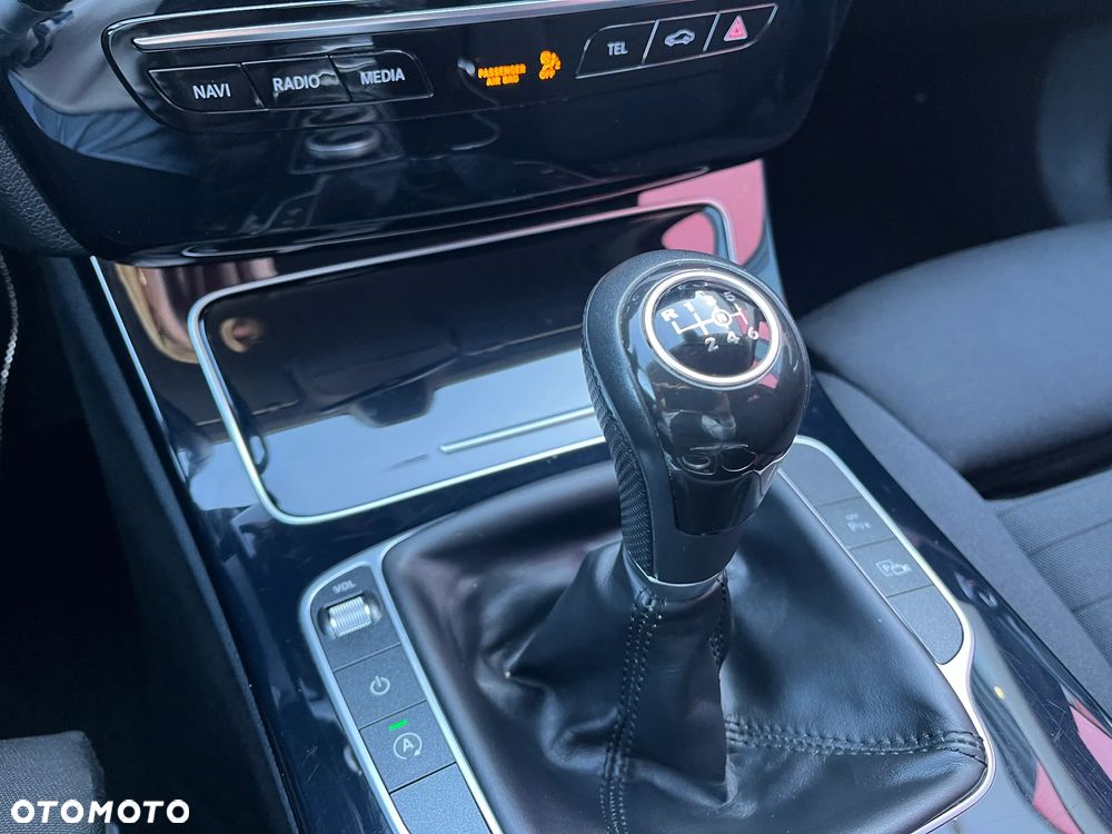 Mercedes-Benz Klasa C 200 d - 17