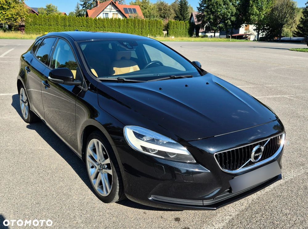 Volvo V40 - 2